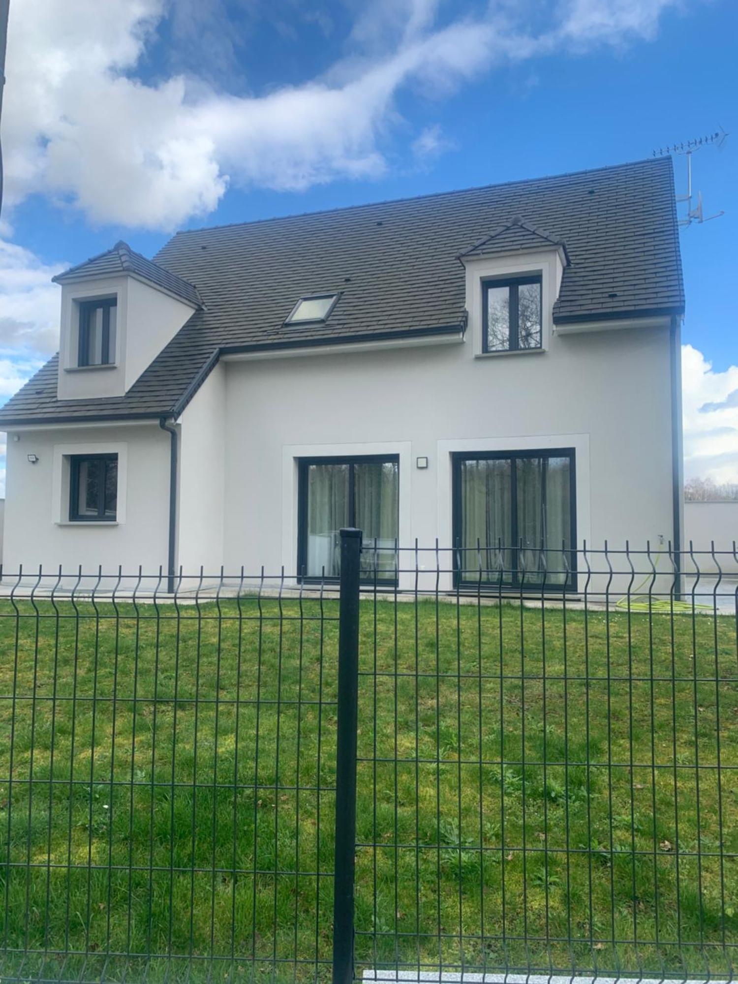 Maison Recente Tres Spacieuse Forges-les-Bains Eksteriør billede